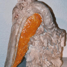 Tête de Pélican avec émail ( hauteur 50cm )